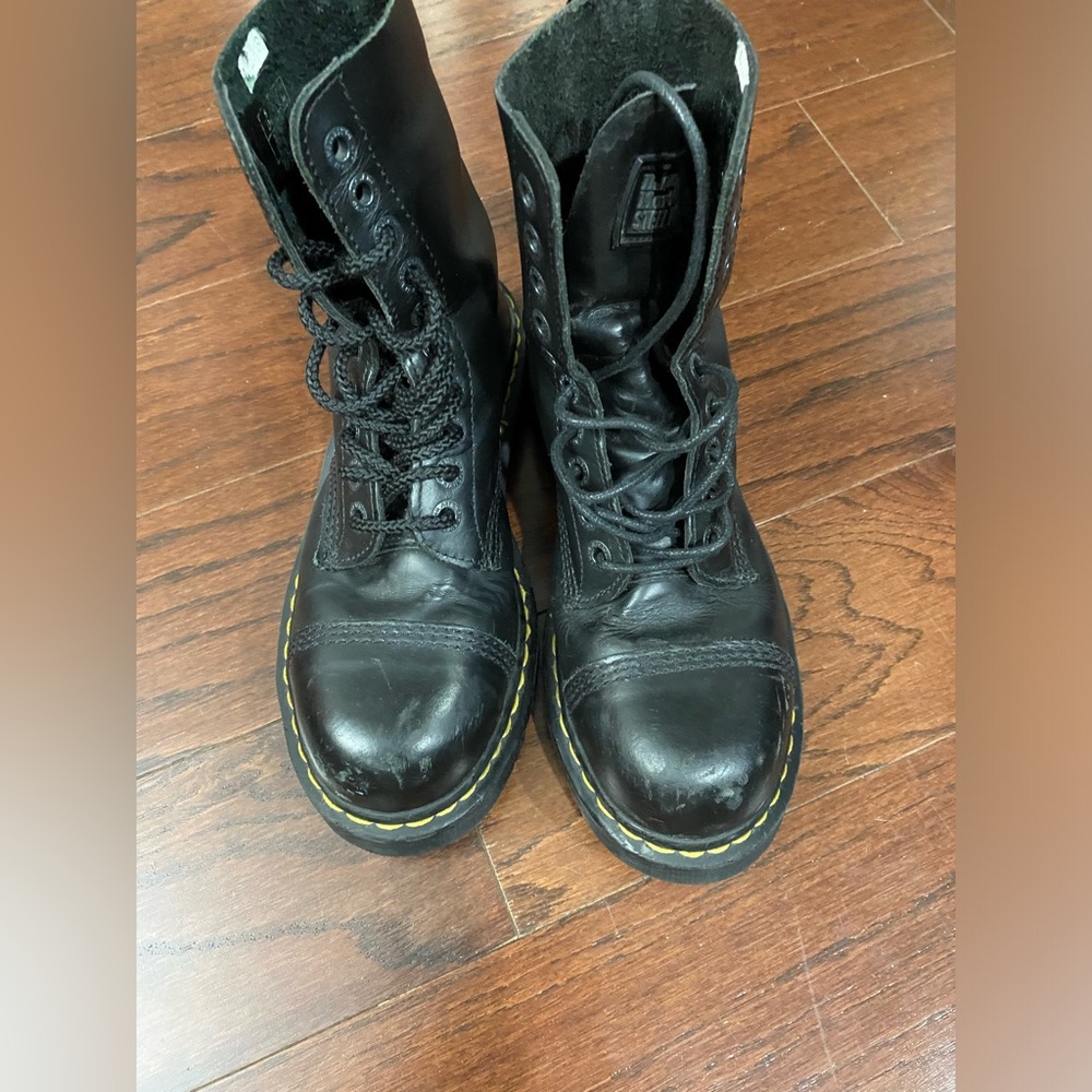 Dr. Martens Black Leather Lace-Up 10 Eye Steel Toe Vintage